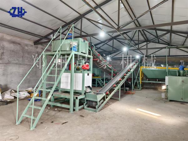 复合肥对辊挤压造粒生产线